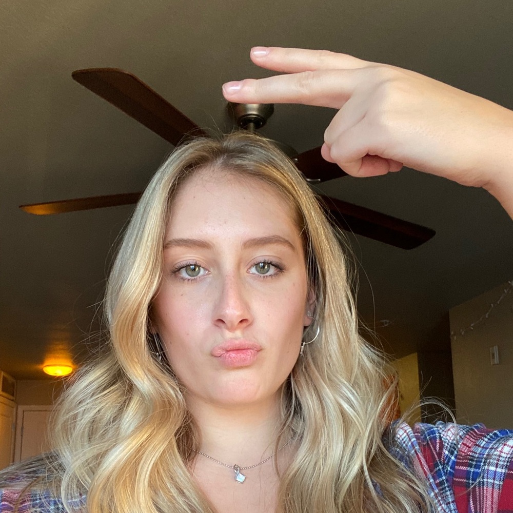 Meet your Posher, Marissa